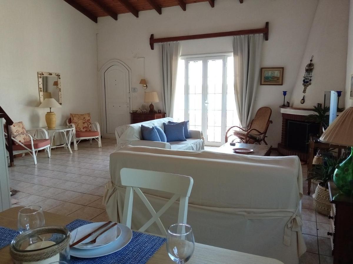Votsalo Summer House By The Beach Porto Heli Extérieur photo